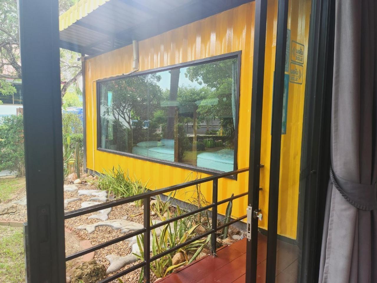 Beach Box At Pran Sam Roi Yot Exterior photo